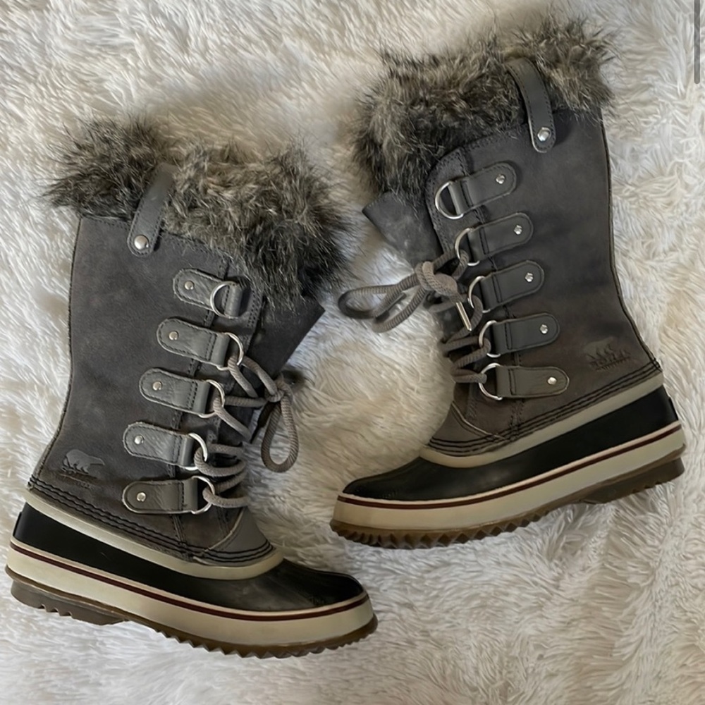 Sorel Joan of Arctic Waterproof Womens winter snow Boots Size 6